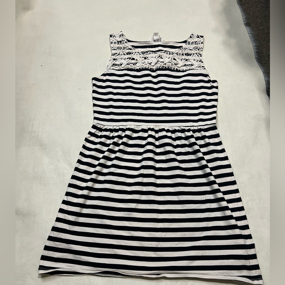 Loft sz sp crotchet trim sleeveless striped knit sheath dress 0617